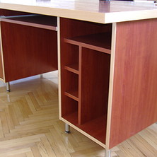 laminált íróasztal (2)